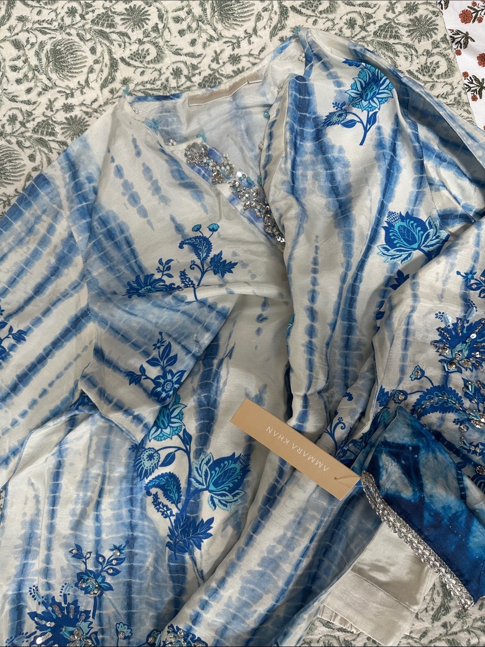 Ammara Khan Elegant 3 pc S Blue and White Floral Kurta Maxi Dress